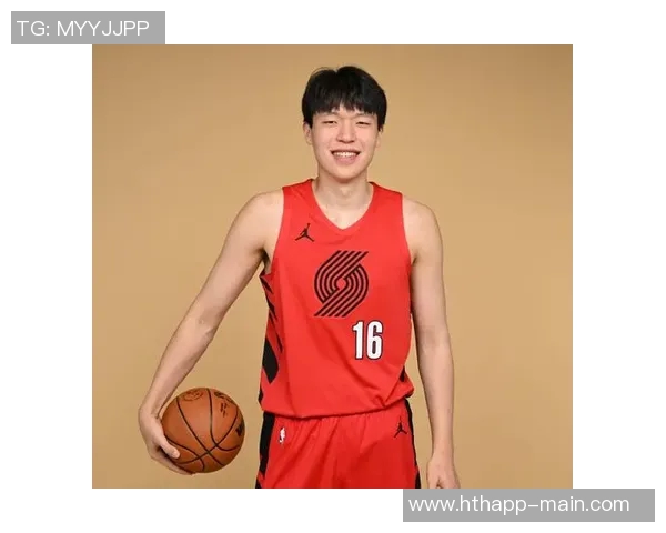 杨瀚森女友中秋晒幸福照与舞蹈视频祝福平安快乐引热议