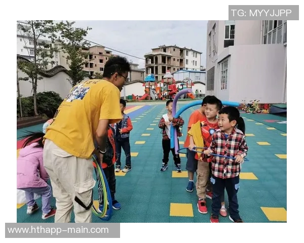 布朗分享训练营体验：为田径队打球的意外收获与挑战