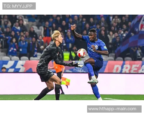 阿什拉夫首次单一自然年进球上双表现出色近5场首发贡献2球3助攻